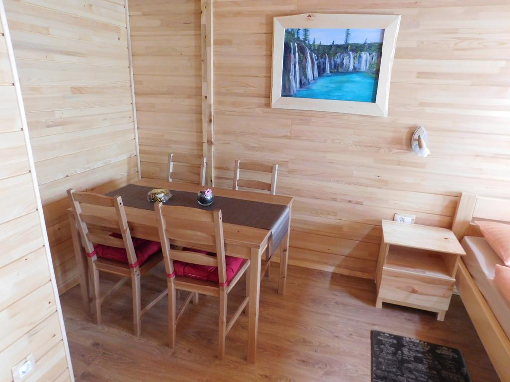 Guesthouse Sara Grabovac  Exteriör bild